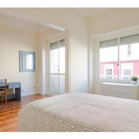 Apartment Houze Spacious Apartment In Lapa Near Riverside *